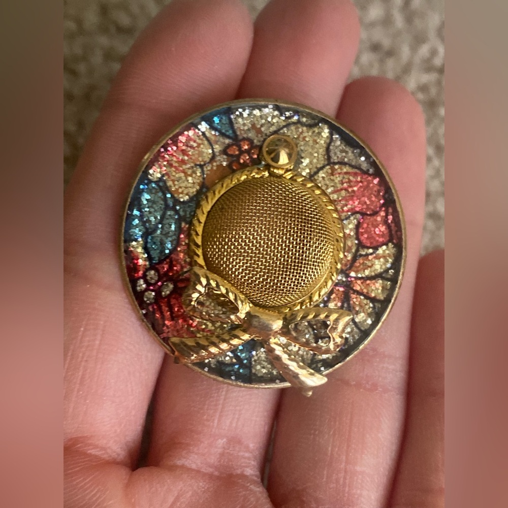 Vintage colorful mesh hat shaped pin brooch with bow mosaic floral enamel